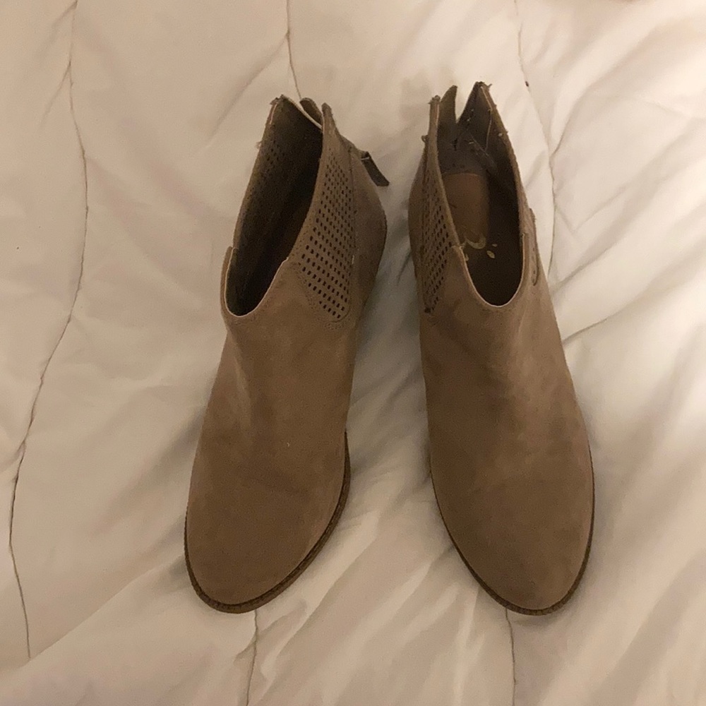 Suede short boots